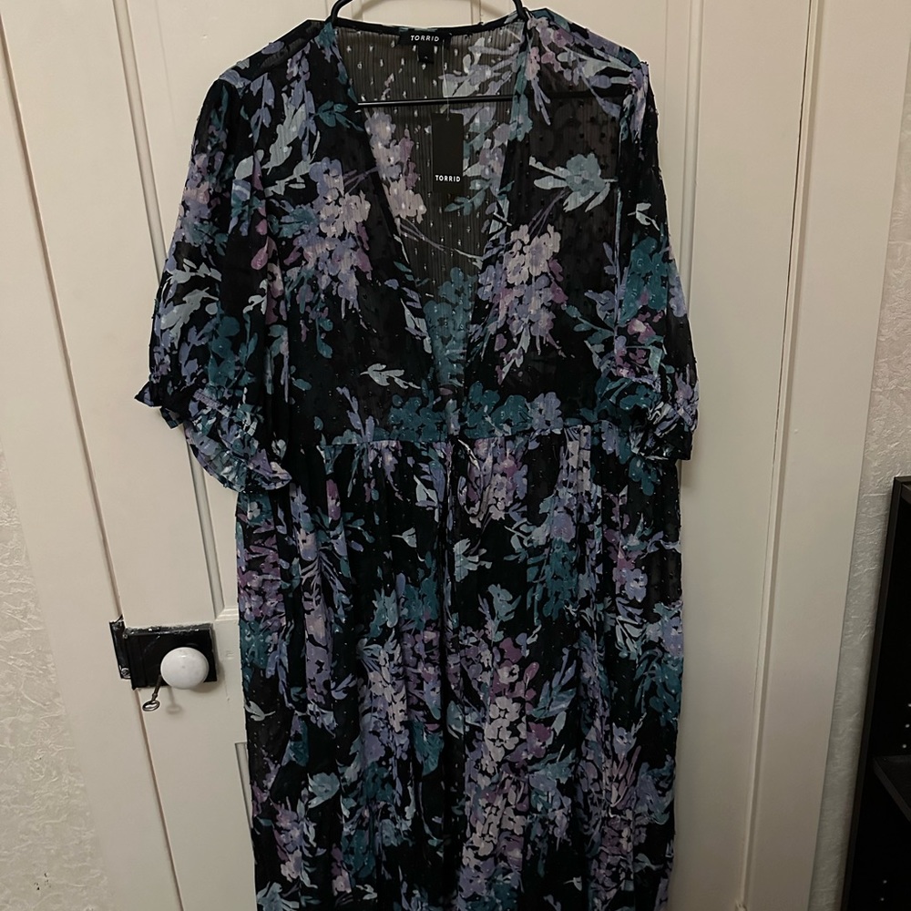 Brand new with tags black floral duster cardigan from Torrid